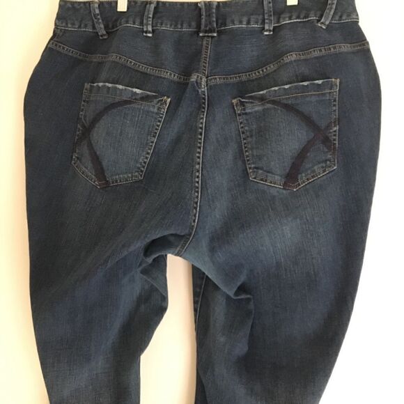 Lane Bryant Distinctly boot cut jeans size 22 - Picture 4 of 8